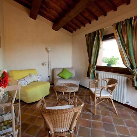 Podere Chiaromonte Palaia Bagian luar foto