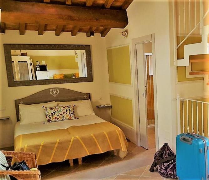 Podere Chiaromonte Palaia Bagian luar foto